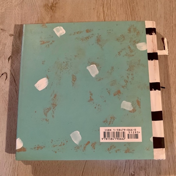 Set of 2 Sarah Magmasson Books - Picture 6 of 10